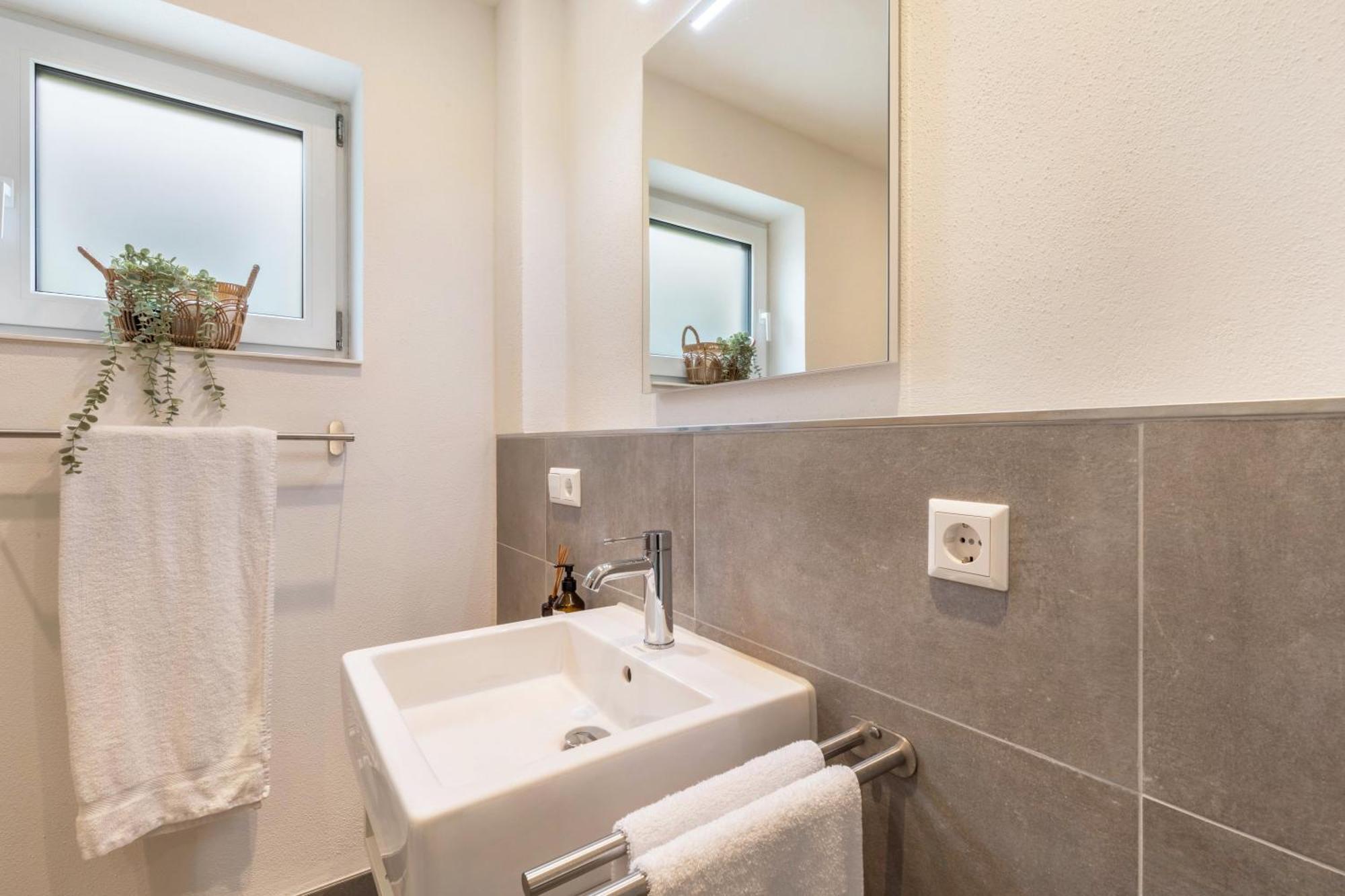 Studio 2 Parkside Apartments Guenzburg Ngoại thất bức ảnh